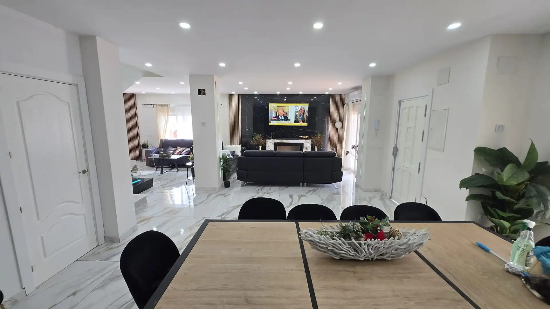 Esszimmer von Haus oder Chalet zum Verkauf in Alhaurín de la Torre mit Klimaanlage, Privatgarten und Terrasse