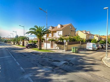 Terrenos y solares en venta en Calle 3 de Julio 15