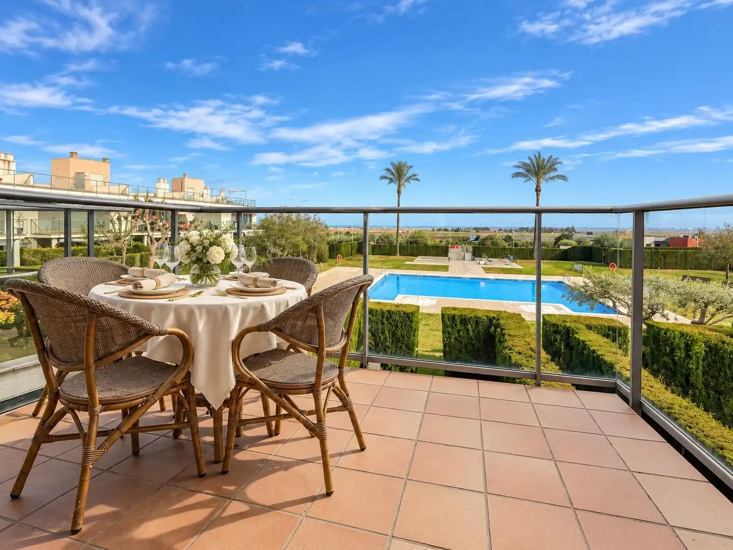 House with pool for sale in L'Ampolla