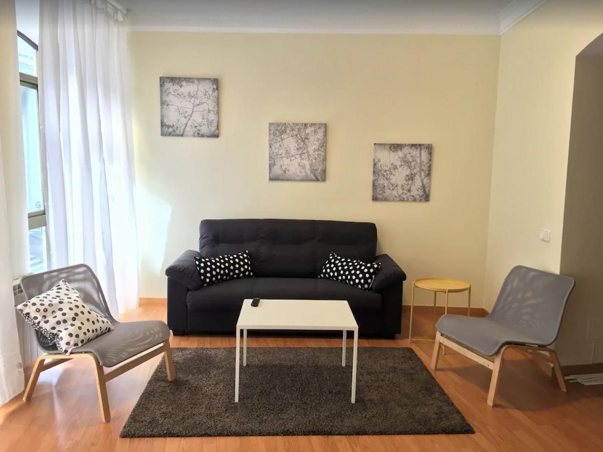 Sala d'estar de Pis de lloguer en San Fernando de Henares amb Aire condicionat, Calefacció i Jardí privat