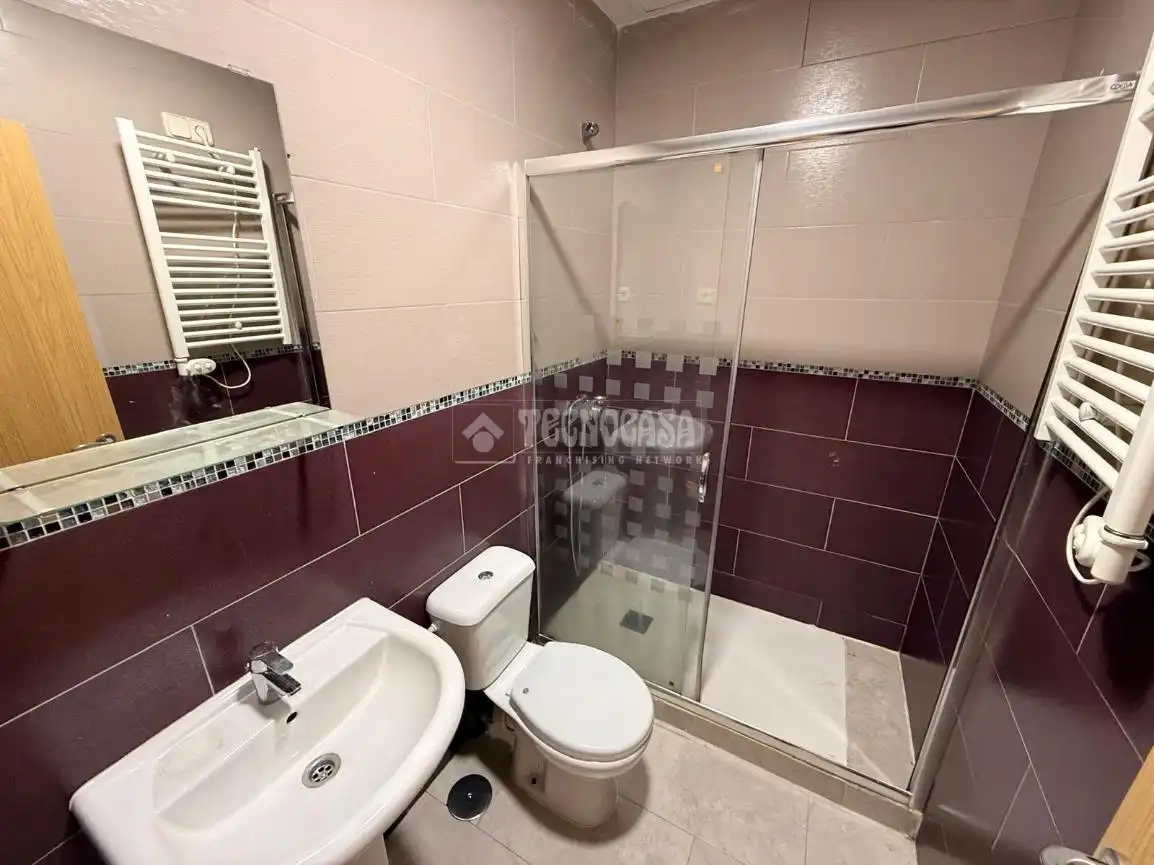 Baño de Piso en venta en Madrid con Calefacción