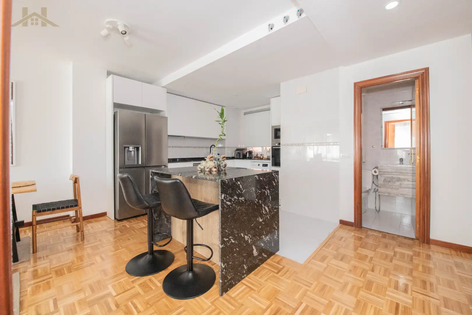 Cocina de Dúplex en venta en Villaviciosa de Odón con Aire acondicionado, Calefacción y Trastero