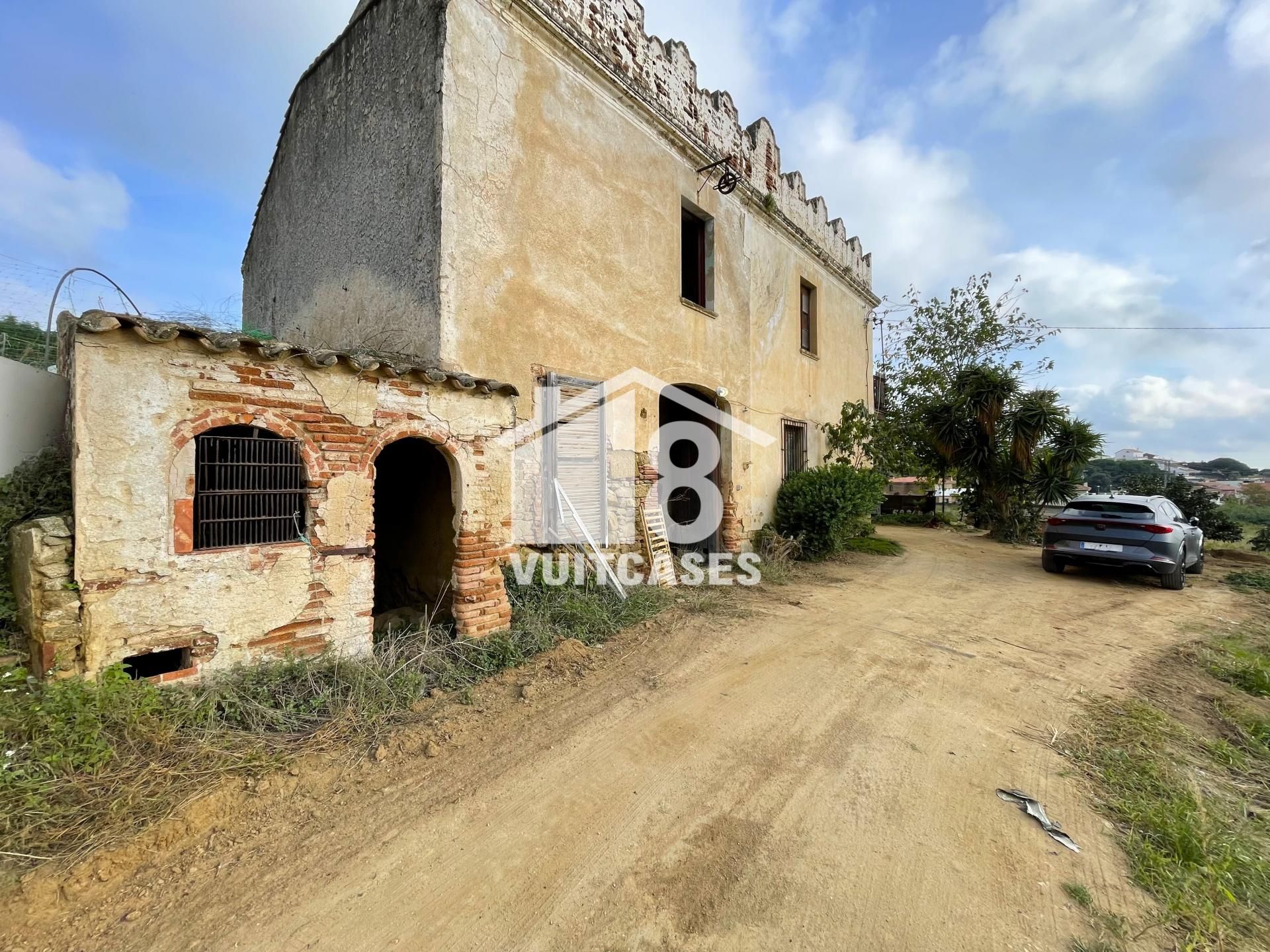 Exterior view of Country house for sale in Canet de Mar