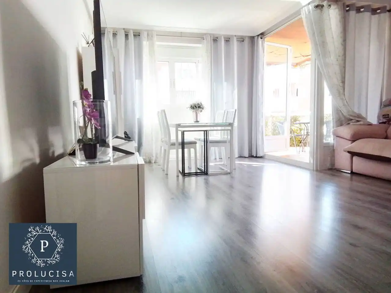 Dining room of Flat for sale in Móstoles  with Air Conditioner, Heating and Terrace