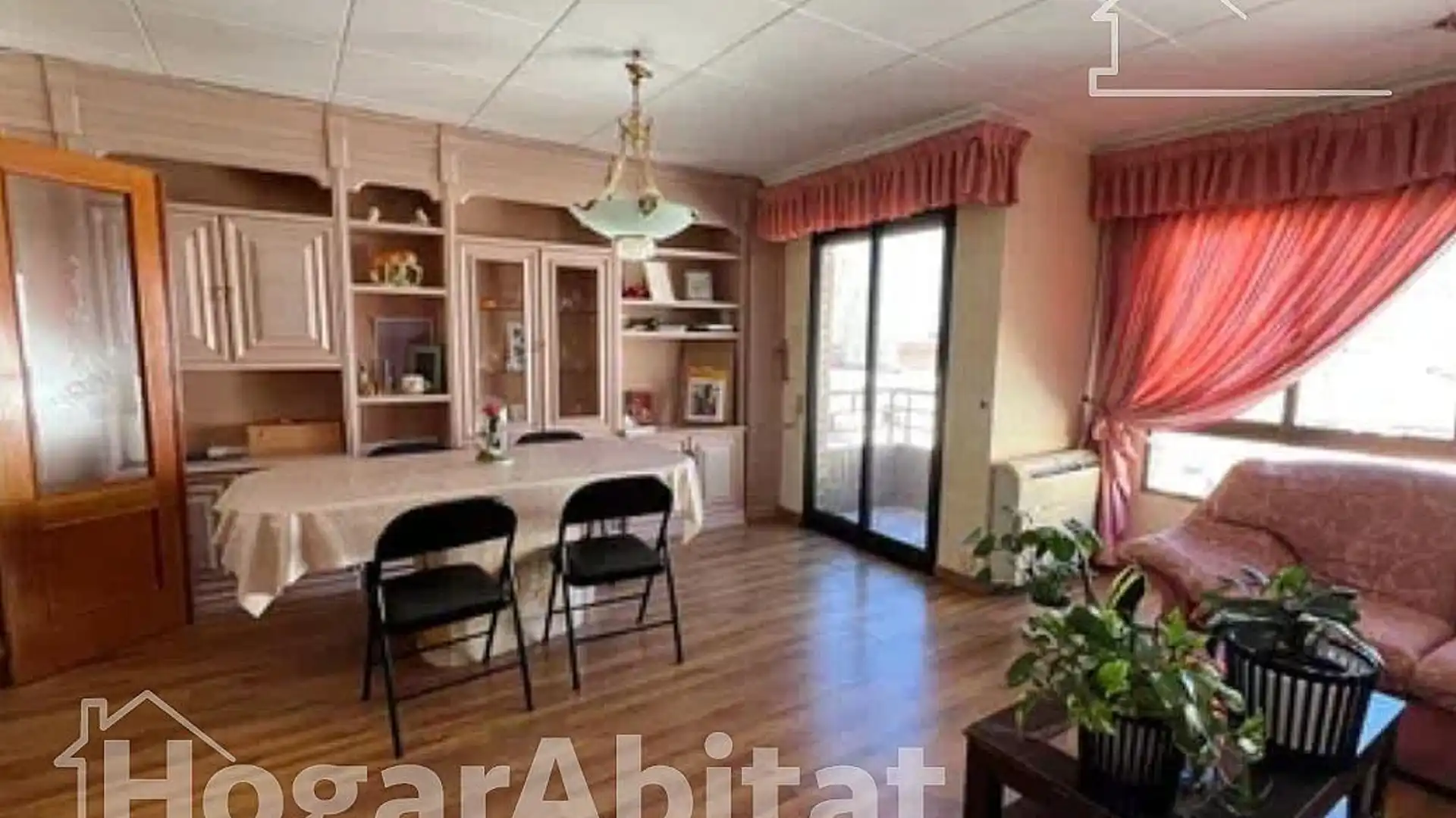 Sala d'estar de Pis en venda en Sueca amb Traster, Moblat i Balcó