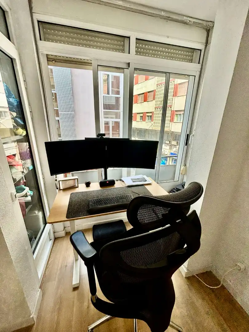 Piso en venta en Alicante / Alacant con Aire acondicionado y Balcón