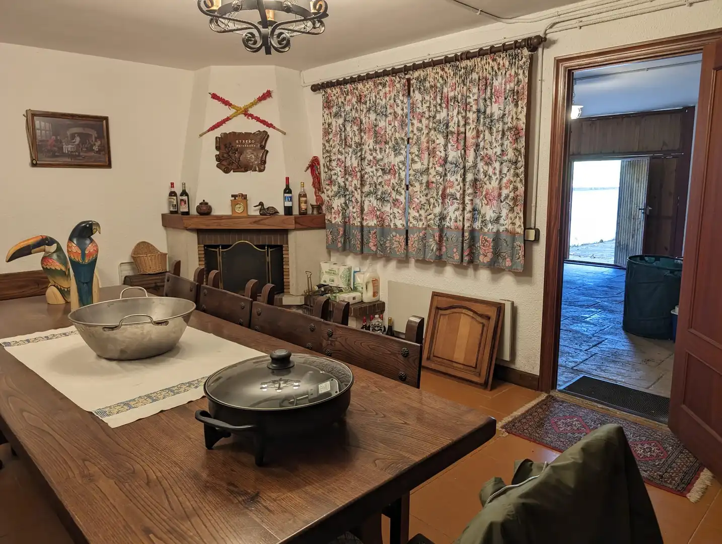 Sala d'estar de Casa o xalet en venda en Ezcaray amb Calefacció, Jardí privat i Terrassa