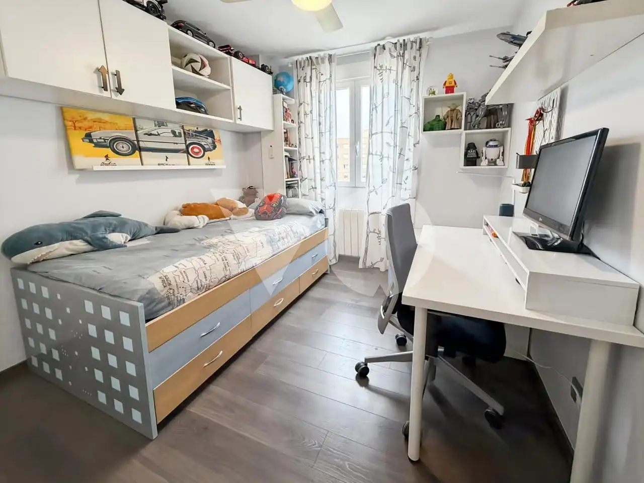 Schlafzimmer von Wohnung zum Verkauf in Madrid mit Klimaanlage, Heizung und Gemeinschaftspool