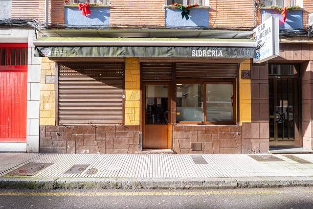 Local comercial en Alquiler en Gijón - Calle Arroyo, 16 en Llano