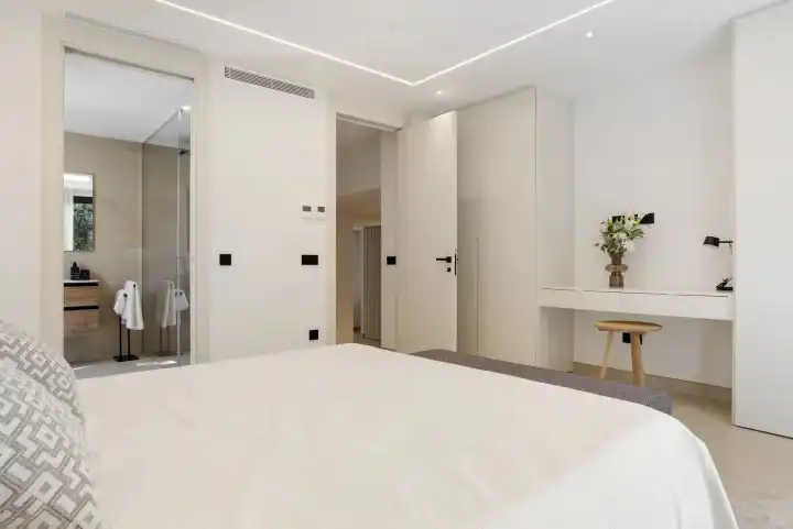 Chalet con piscina en venta en San Pedro de Alcántara, imagen 24
