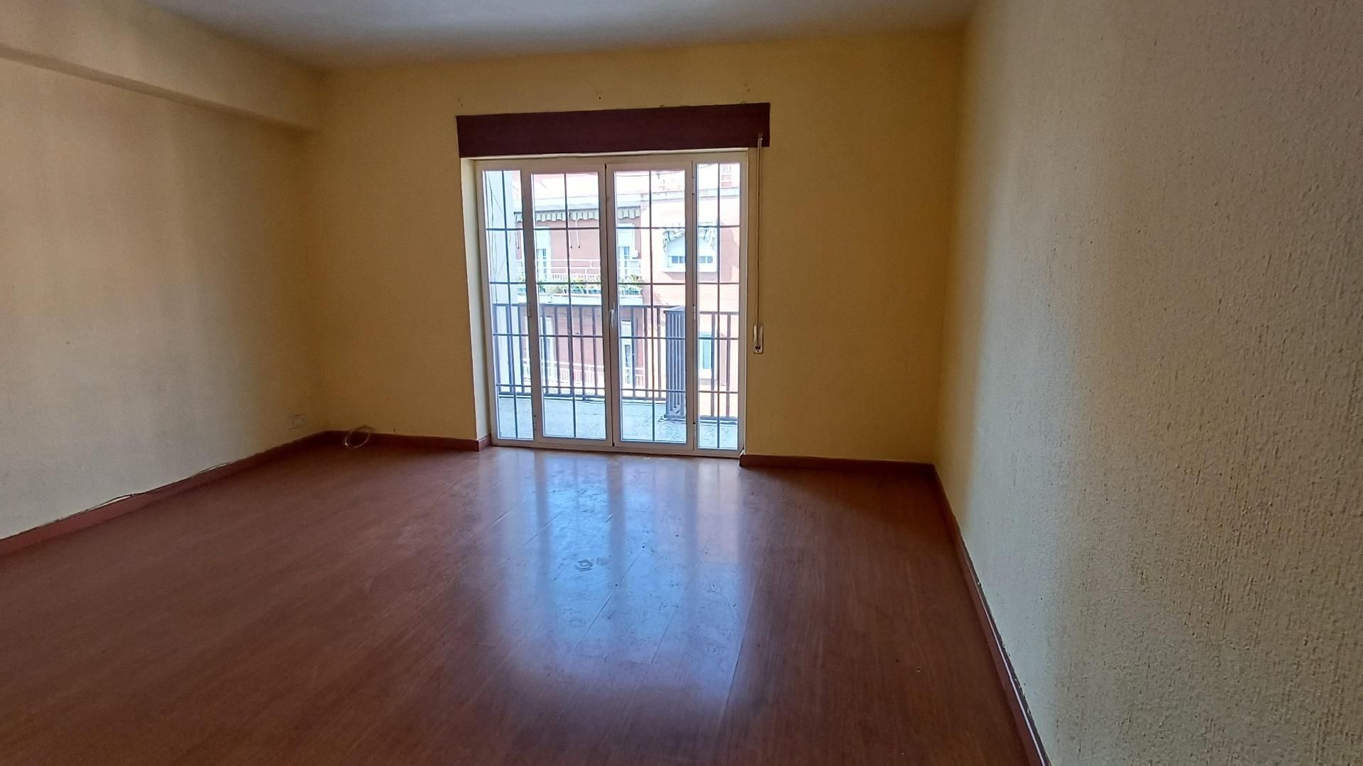 Sala d'estar de Pis en venda en Don Benito amb Terrassa i Balcó