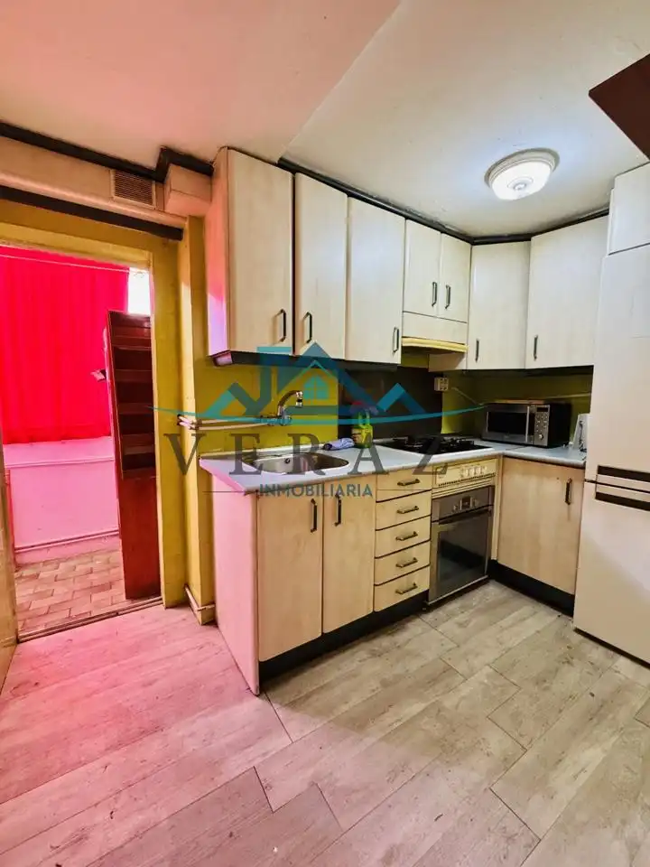 Piso en venta en Santa Águeda, El Pilar - La Estación