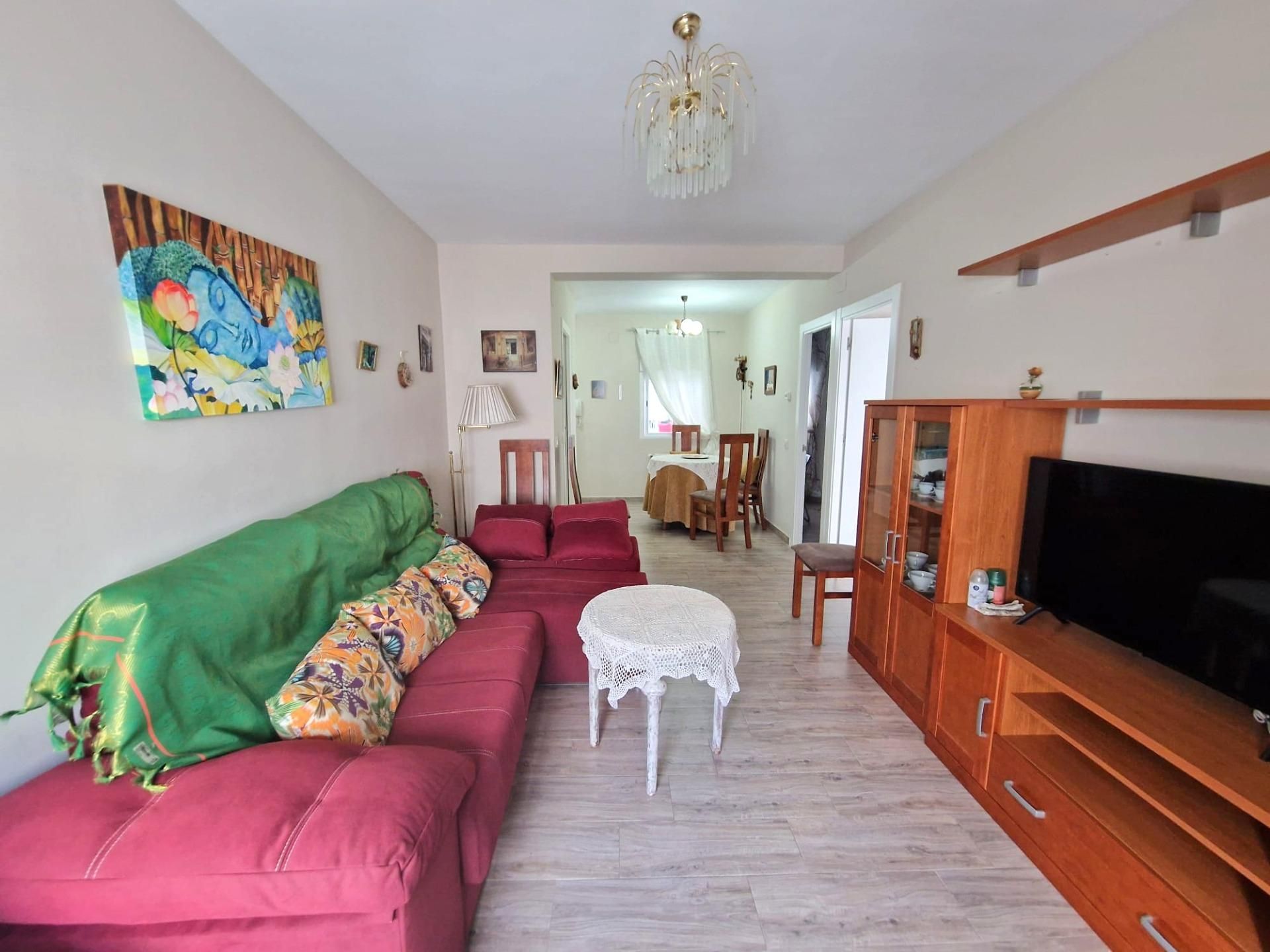 Living room of Flat to rent in Plasencia  with Air Conditioner, Heating and Terrace