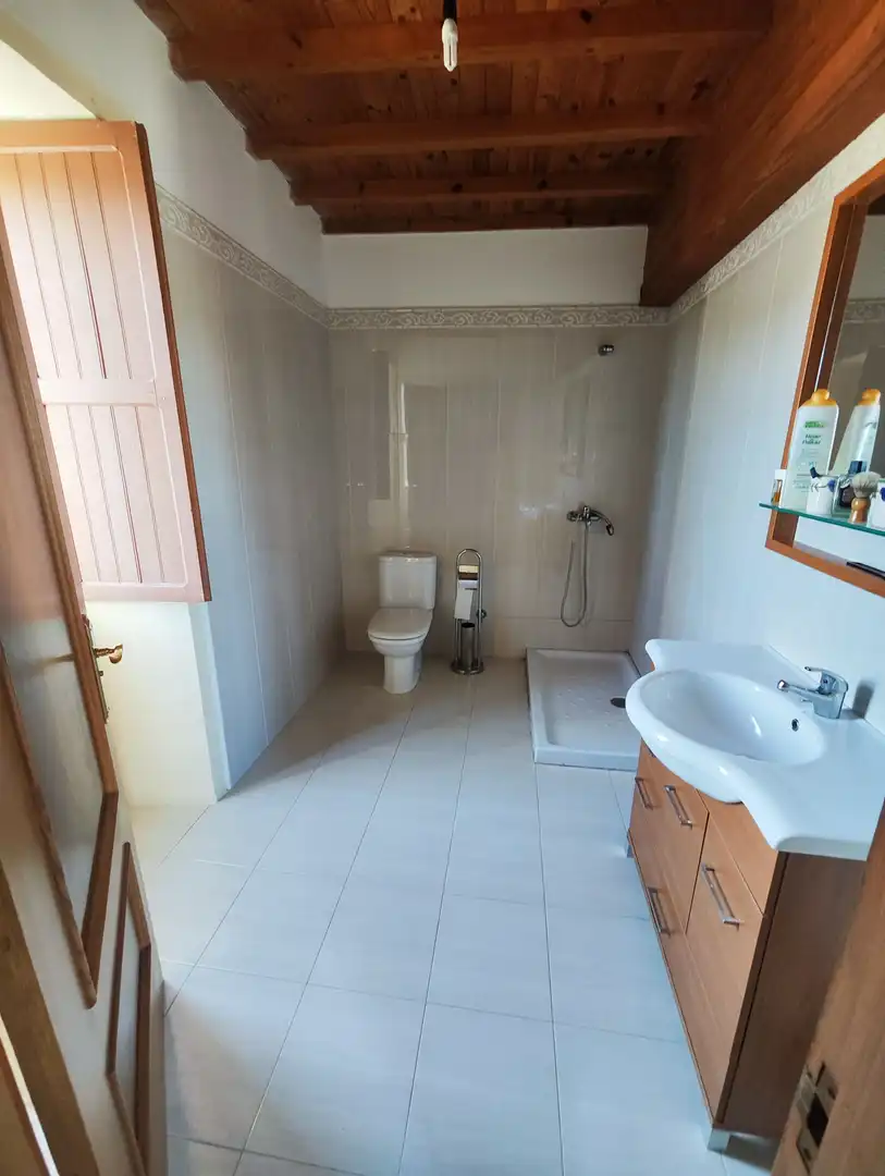 Bany de Casa o xalet en venda en Silleda amb Calefacció, Parquet i Traster