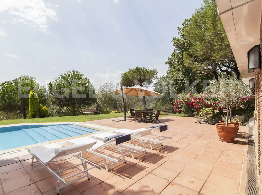 Jardín de Casa o chalet en venta en Barcelona con Aire acondicionado, Calefacción y Jardín privado