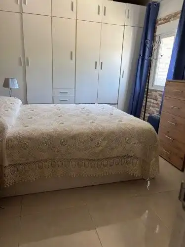 Dormitori de Casa adosada en venda en Gibraleón amb Aire condicionat i Calefacció
