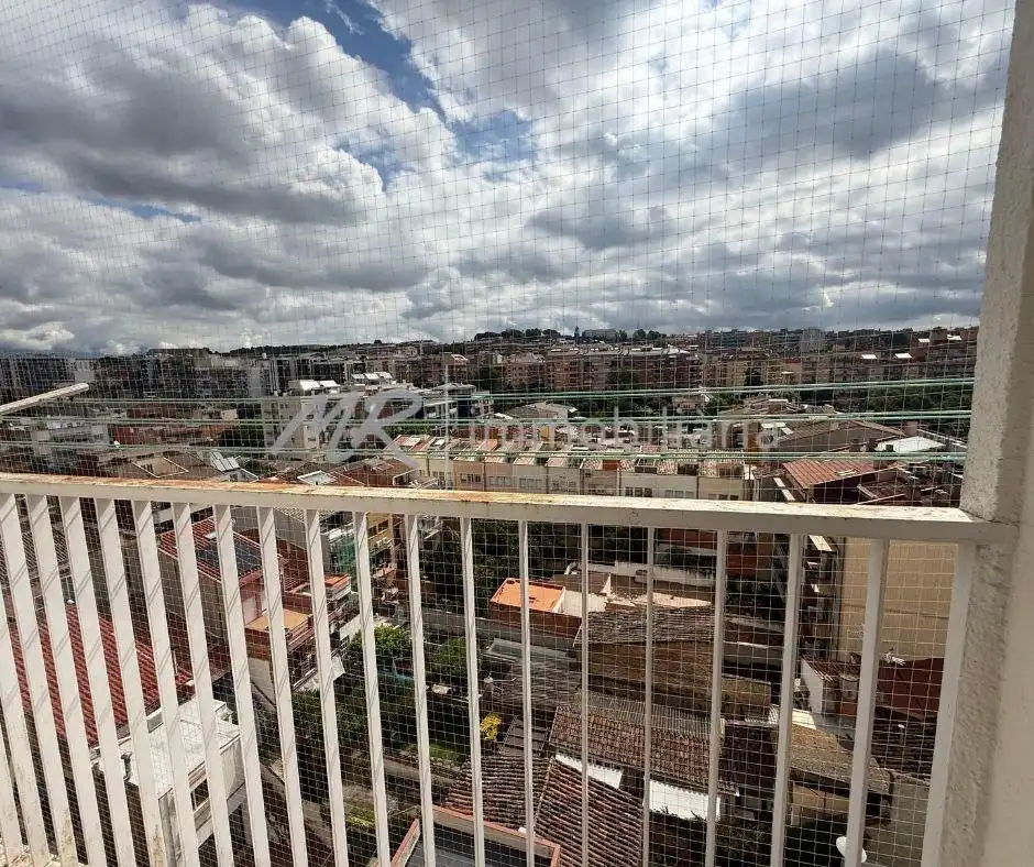 Terraza de Piso en venta en Granollers con Calefacción, Trastero y Amueblado