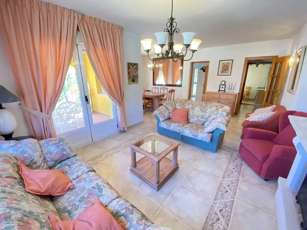 Houses for sale in El Montgó