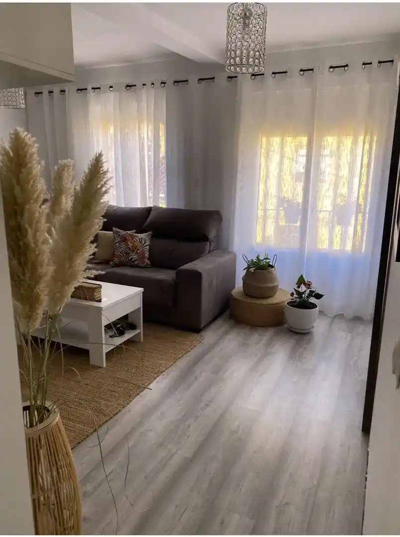 Sala d'estar de Casa adosada en venda en Astorga