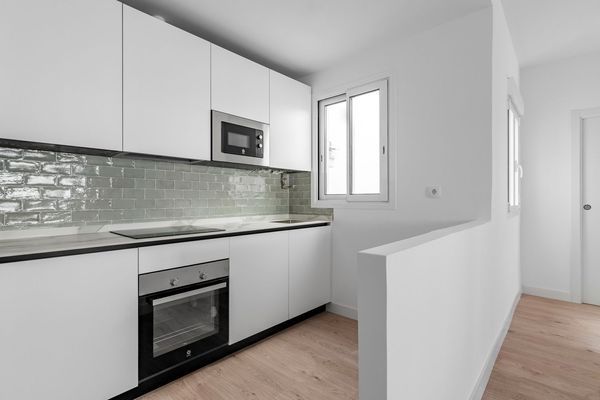 Kitchen of Flat for sale in  Madrid Capital  with Air Conditioner and Heating