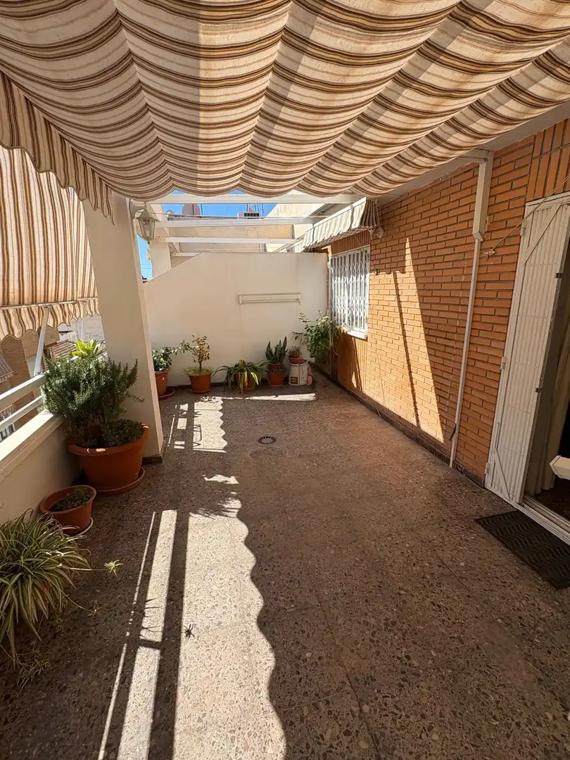 Penthouse with lift for sale in Pla - Carolinas, imagen 3