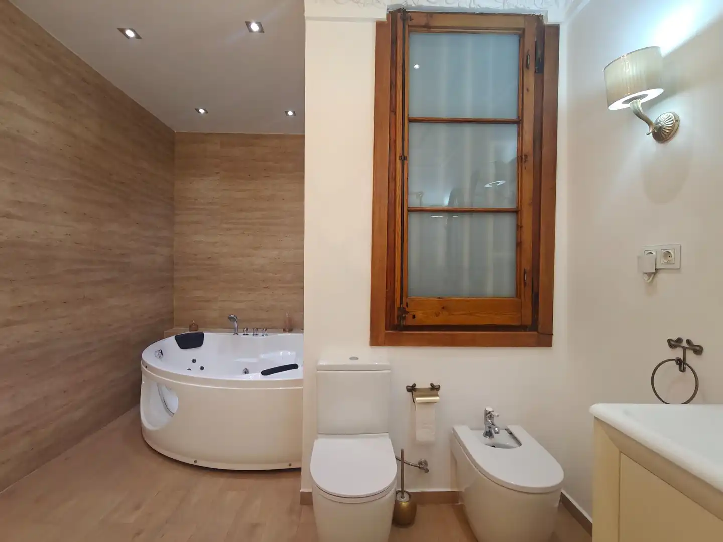 Baño de Apartamento en venta en Barcelona con Aire acondicionado, Calefacción y Terraza