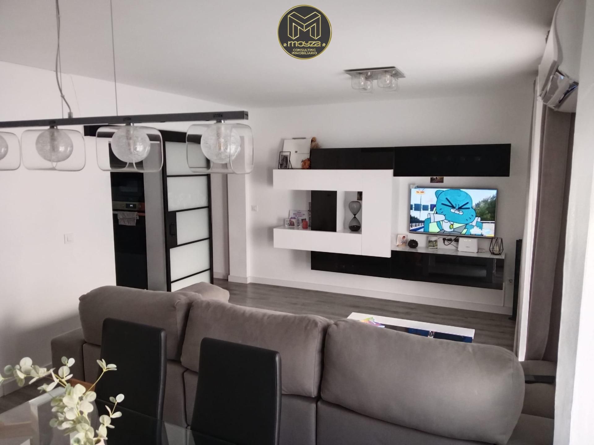 Living room of Flat for sale in  Jaén Capital  with Air Conditioner and Balcony
