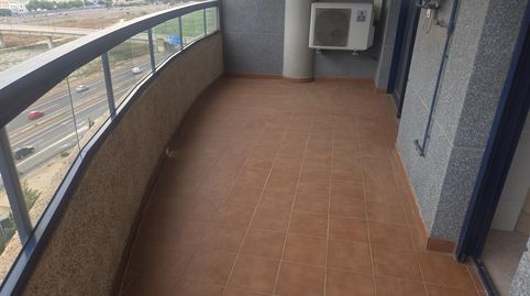 Photo 2 of Flat for rent in Camí Reial, Valencia Capital
