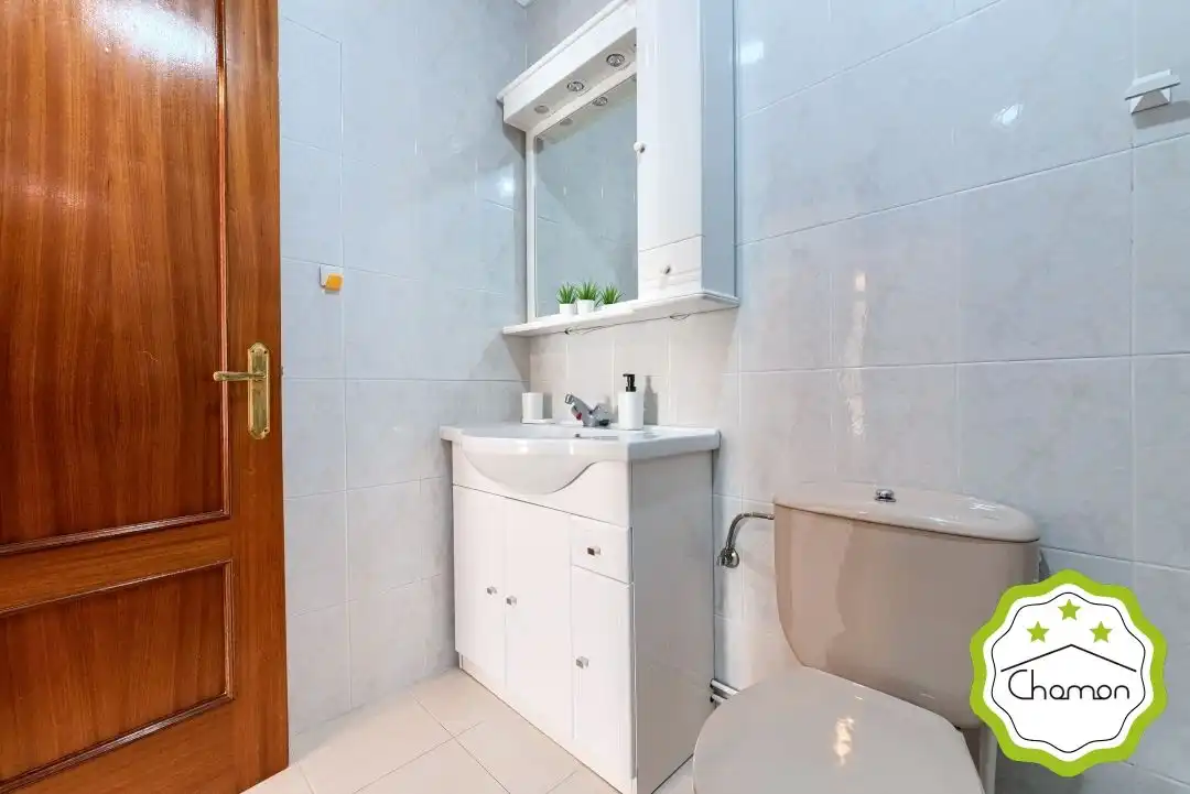Badezimmer von Wohnung zur Miete in Noja mit Heizung, Privatgarten und Terrasse