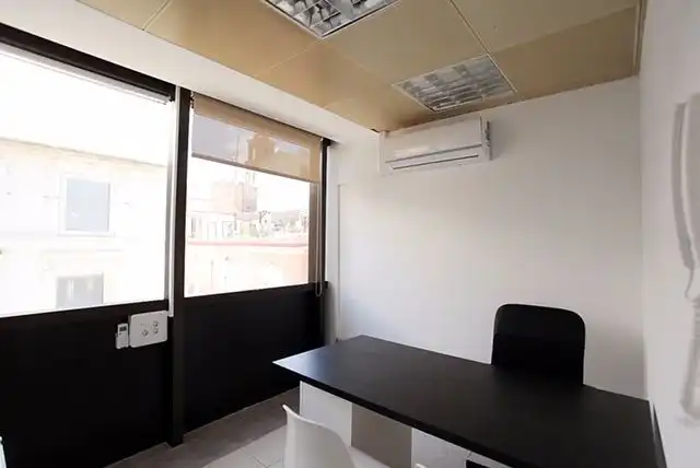 Oficina de lloguer en Alicante / Alacant amb Aire condicionat, Calefacció i Moblat