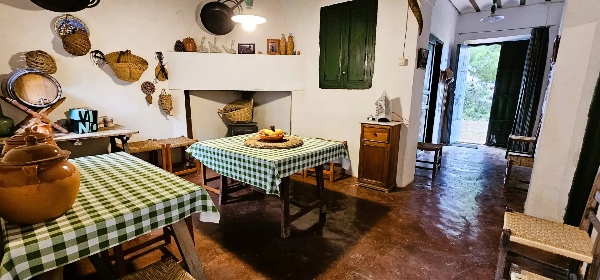 Country house zum Verkauf in Totana mit Privatgarten, Terrasse und Abstellraum