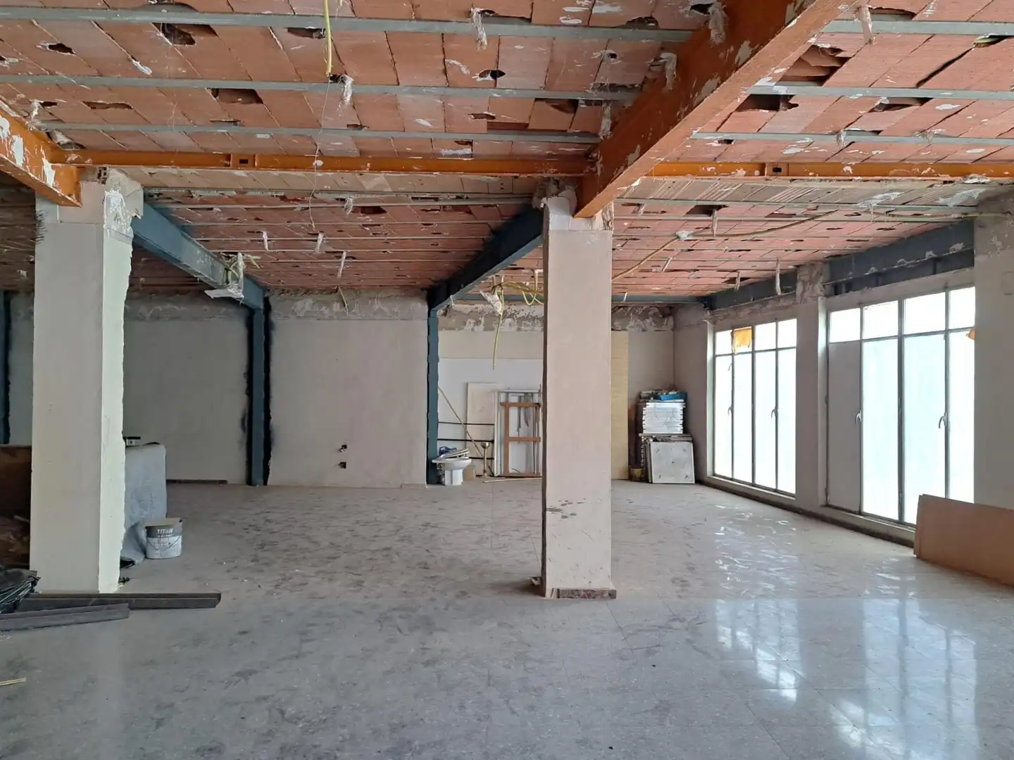 Buildings for sale in Calle Real , 38, Utiel