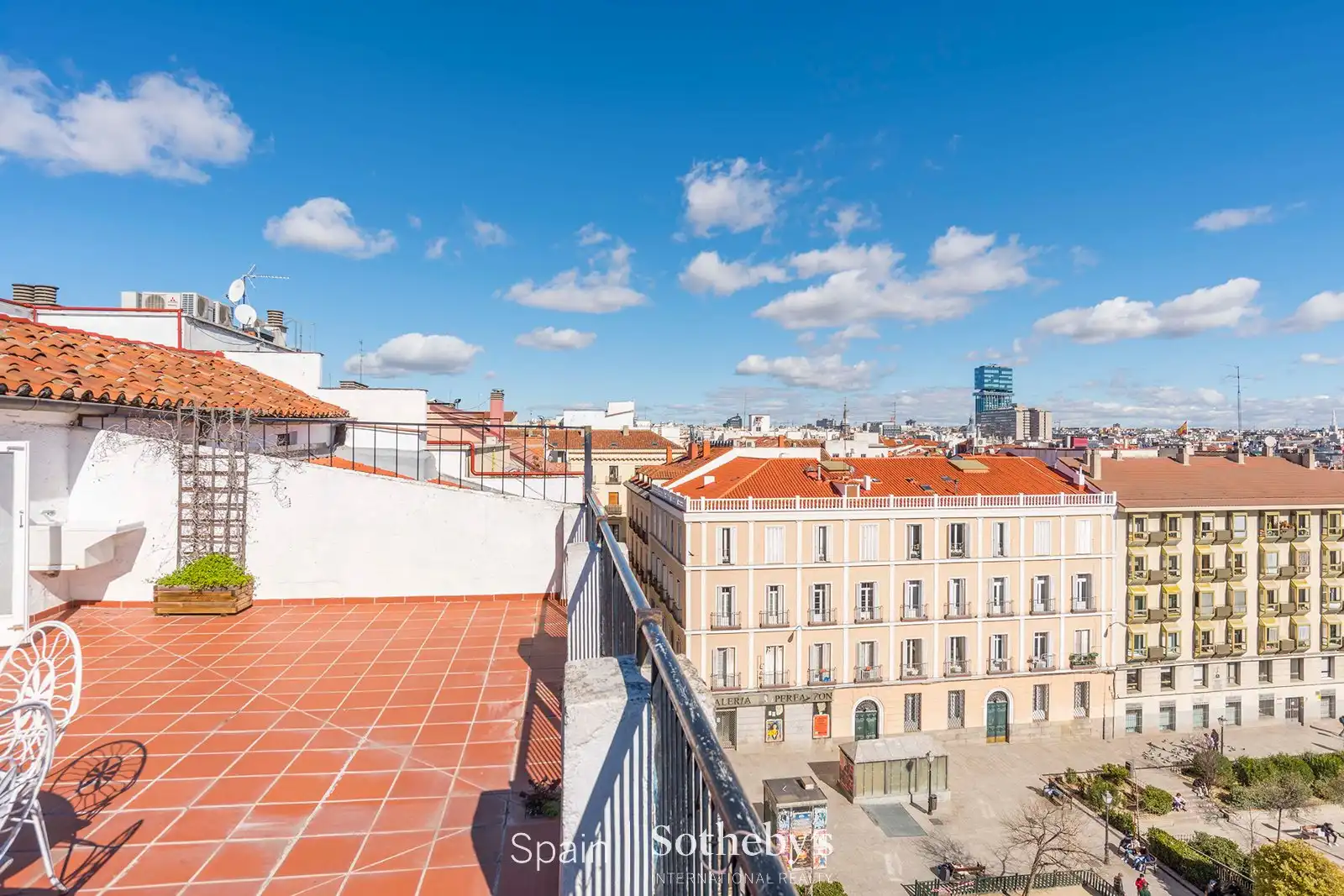 Terrace of Attic for sale in Madrid  with Air Conditioner, Heating and Terrace
