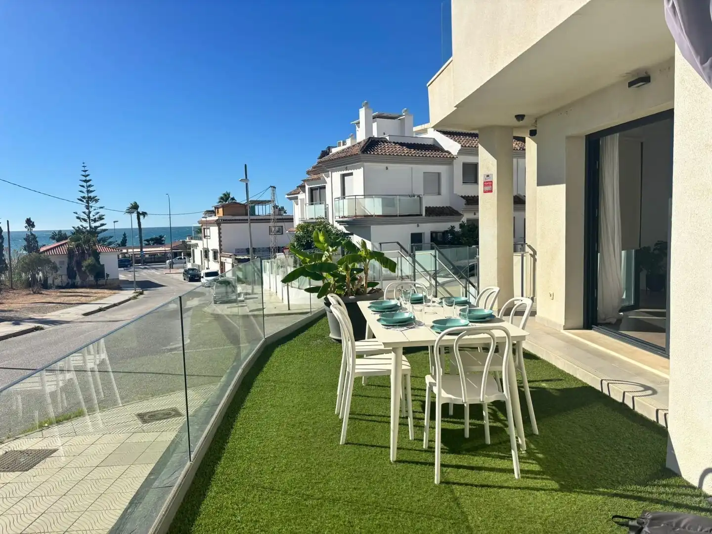 House with terrace to rent in Benajarafe
