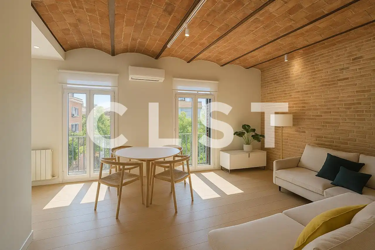 Sala de estar de Piso de alquiler en  Barcelona Capital con Aire acondicionado, Calefacción y Jardín privado