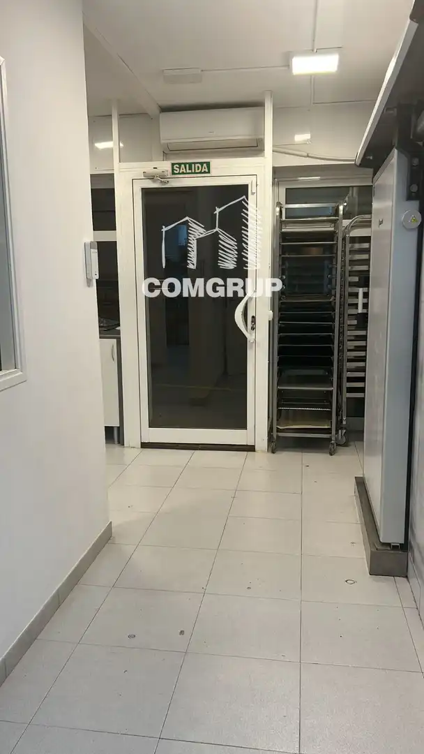 Business premises for transfer in Horta - Guinardó, imagen 29