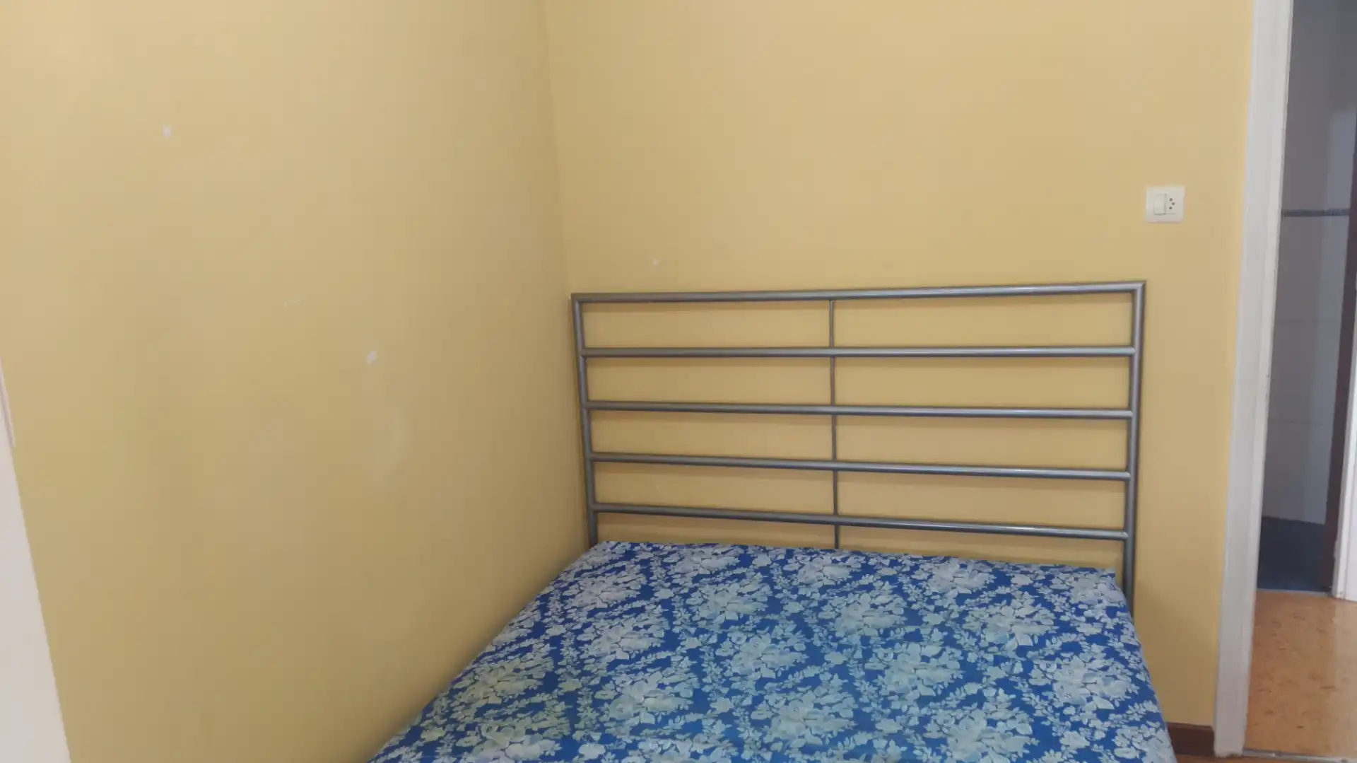 Bedroom of Flat for rent in A Coruña Capital   with Furnished, Oven and Washing machine