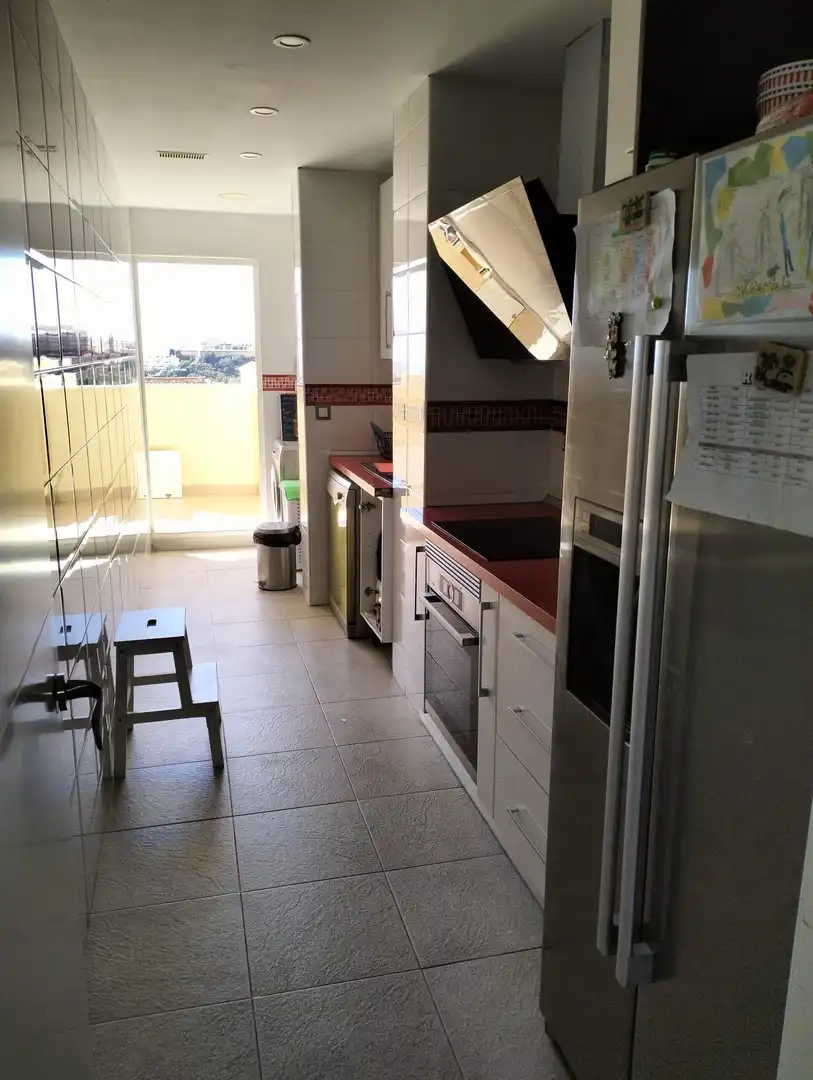 Cuina de Apartament en venda en Benalmádena amb Piscina comunitària