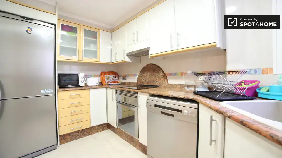 Room in Valencia, Valencia