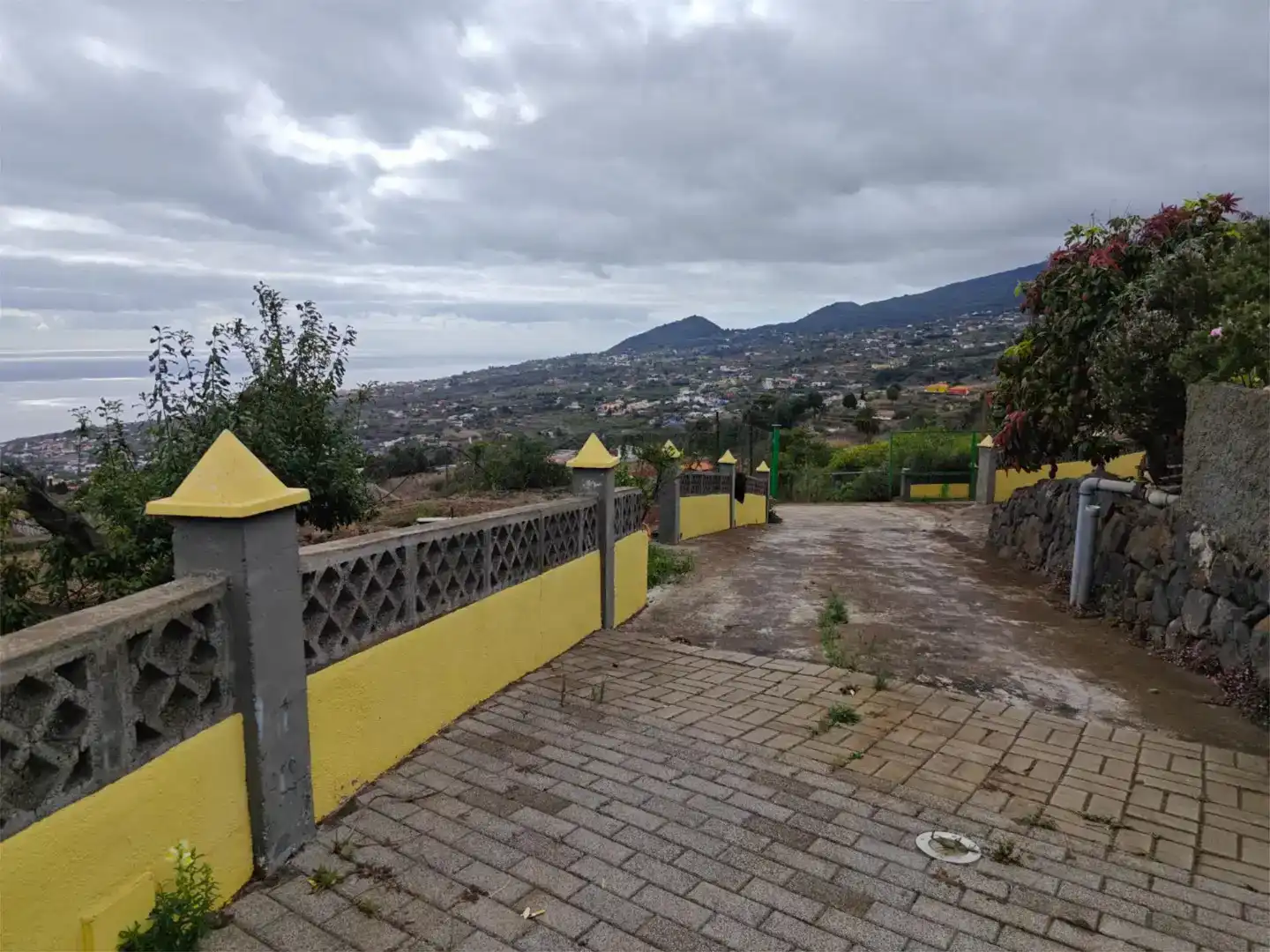 Vista exterior de Casa o chalet en venta en Breña Alta con Jardín privado, Trastero y Amueblado