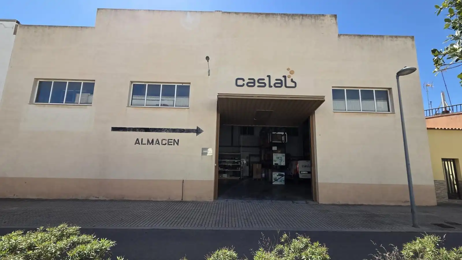 Vista exterior de Local en venta en Castellón de la Plana / Castelló de la Plana