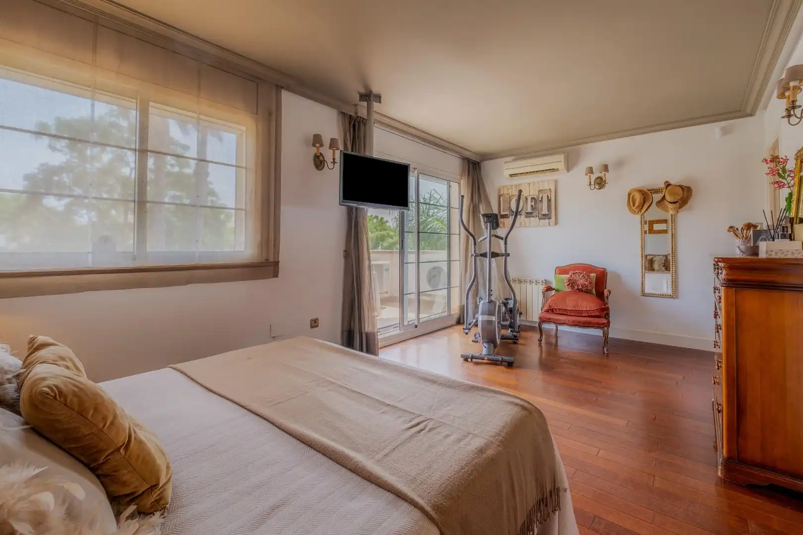 Habitación de Casa adosada en venta en Salou con Aire acondicionado, Jardín privado y Parquet