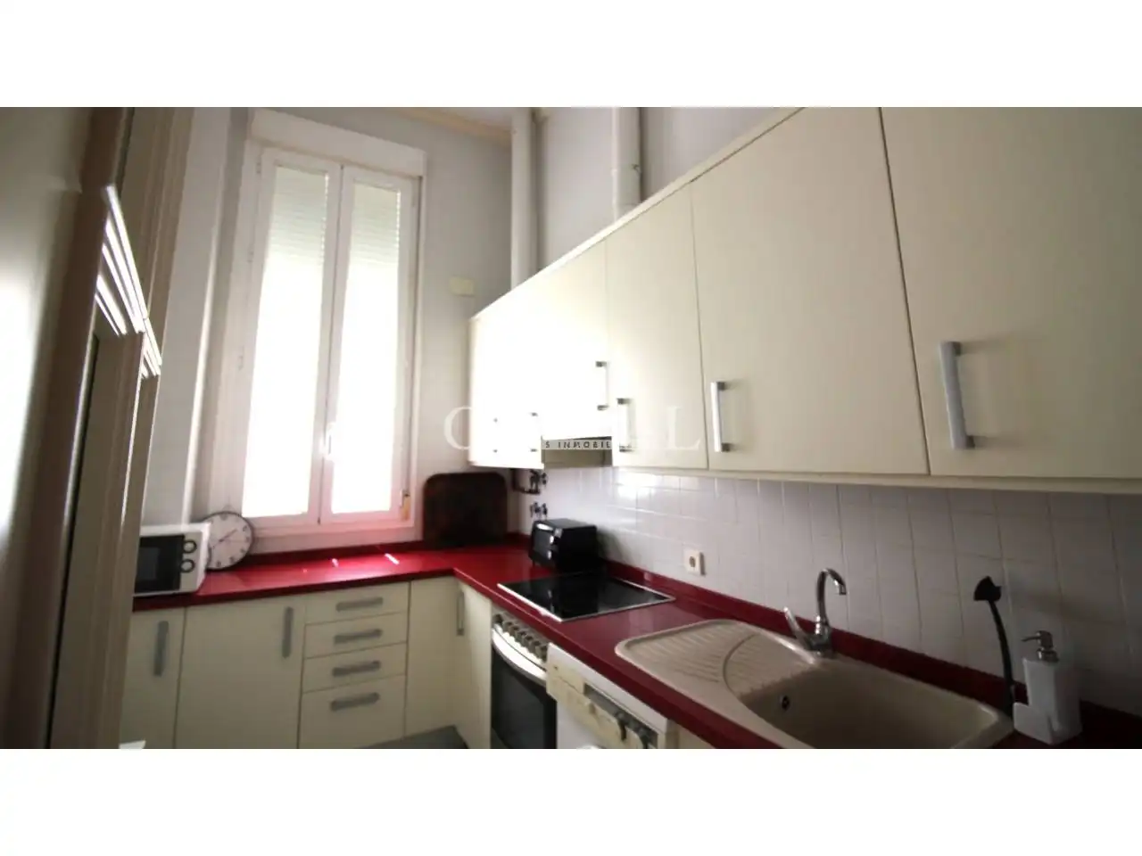 Cocina de Apartamento de alquiler en Sevilla con Aire acondicionado, Calefacción y Parquet