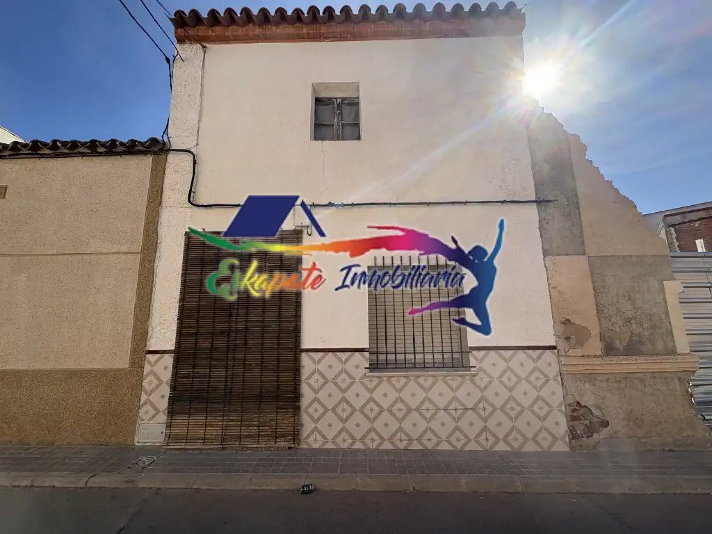 Vista exterior de Casa o chalet en venta en Villacañas con Calefacción