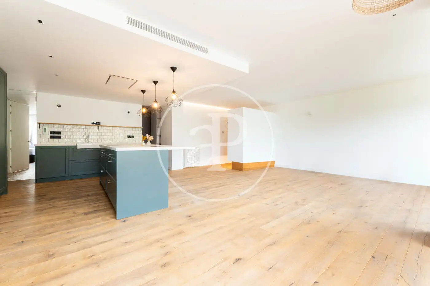 Cocina de Piso en venta en Madrid con Aire acondicionado, Calefacción y Jardín privado