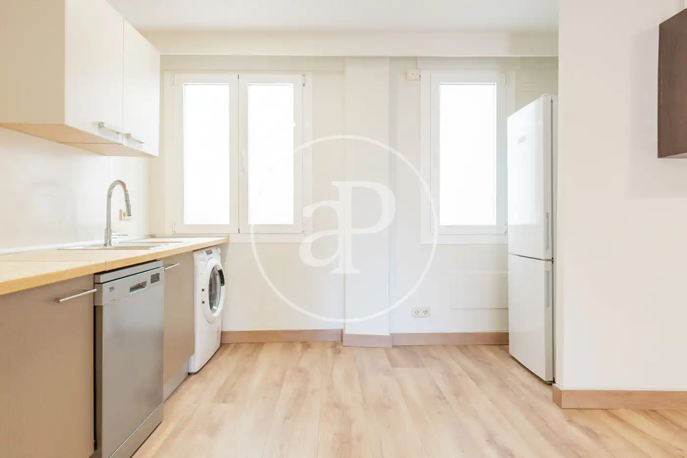 Küche von Wohnung zum Verkauf in Madrid mit Klimaanlage, Heizung und Terrasse