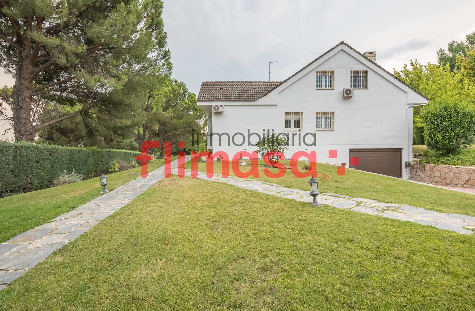 Vista exterior de Casa o chalet en venta en Villaviciosa de Odón