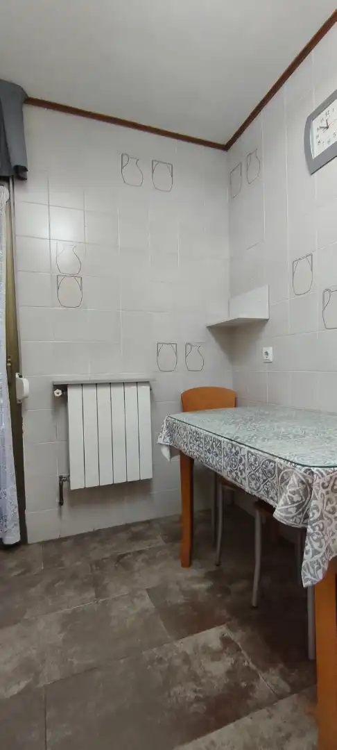 Cocina de Piso en venta en  Logroño con Calefacción, Parquet y Trastero