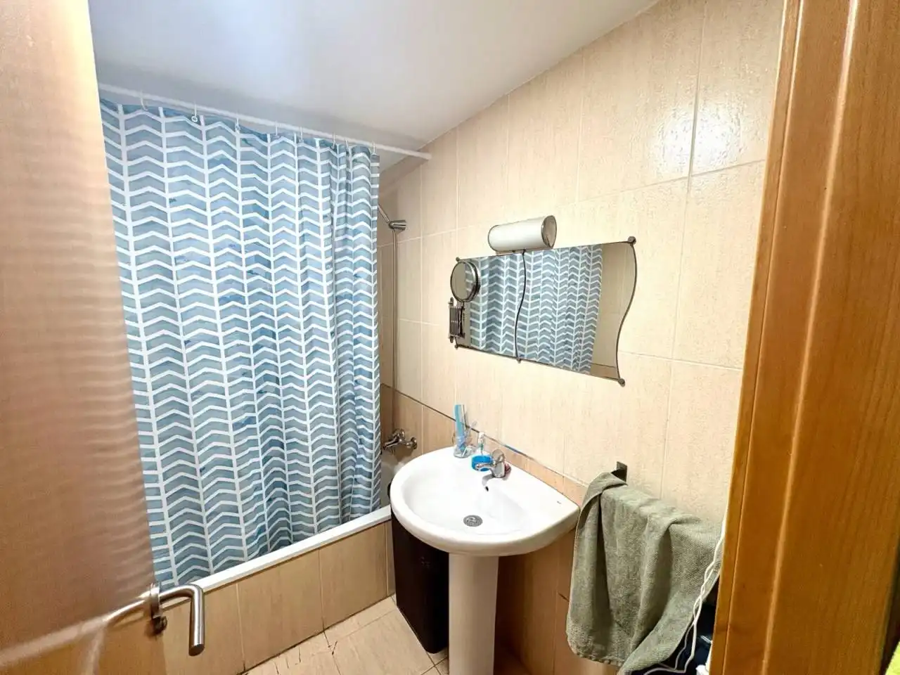 Baño de Piso en venta en Alicante / Alacant con Aire acondicionado, Trastero y Balcón