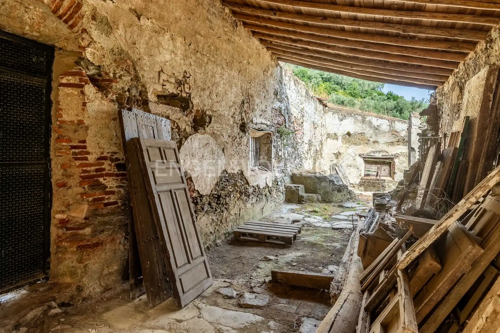 Finca rústica en venta en Almonaster la Real con Calefacción